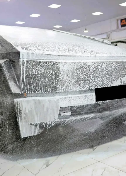 Premium Hand Car Wash in Dubai