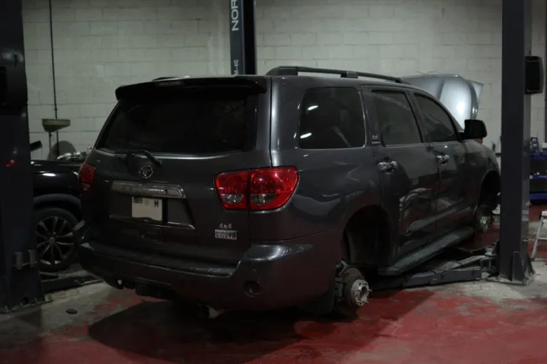 toyota body repair garage