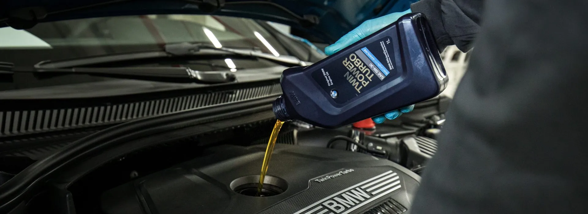 تغيير الزيت BMW