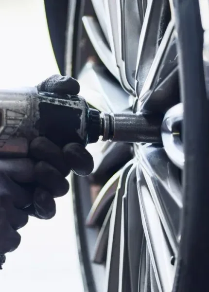 تصليح إطارات Jaguar