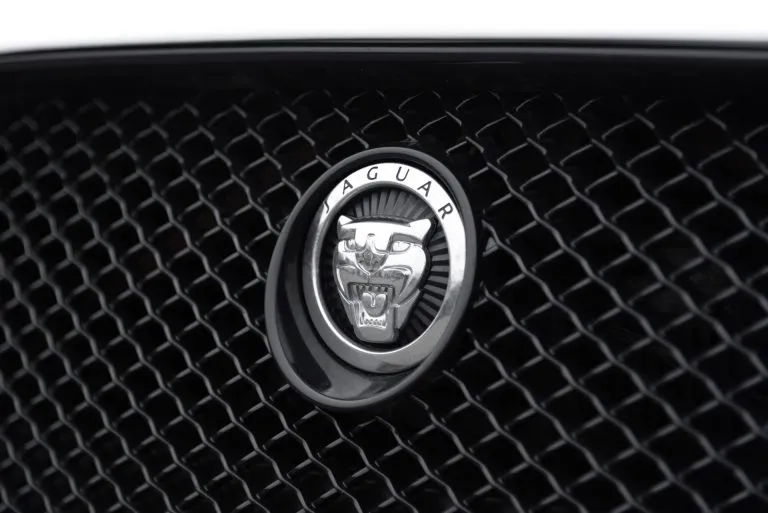 jaguar engine repair 2