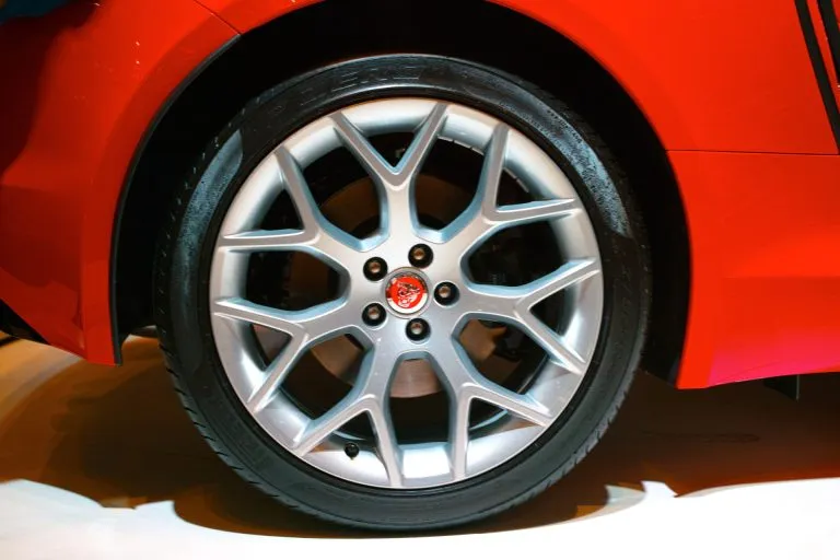 jaguar engine repair 9