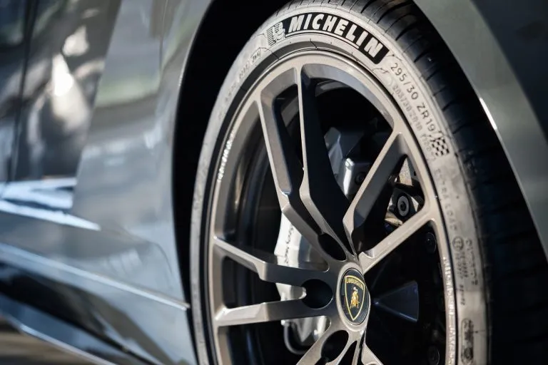 ремонт тормозов ламборджини< 2