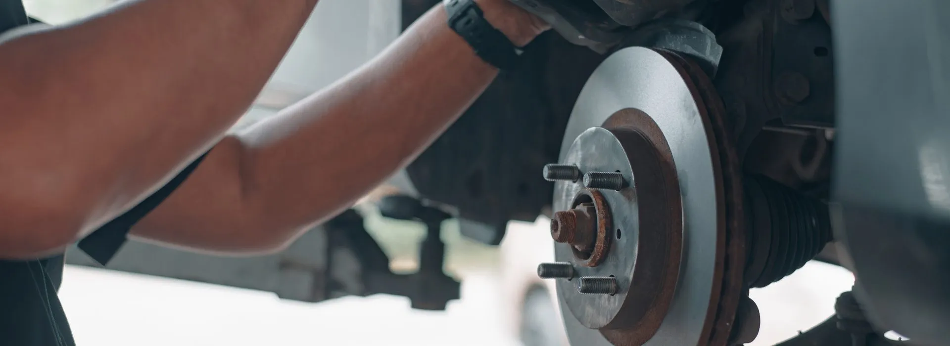 إصلاح مكابح رينج روڤر رينج روڤر
