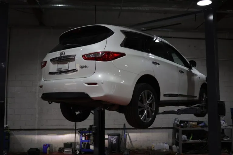 infiniti 12