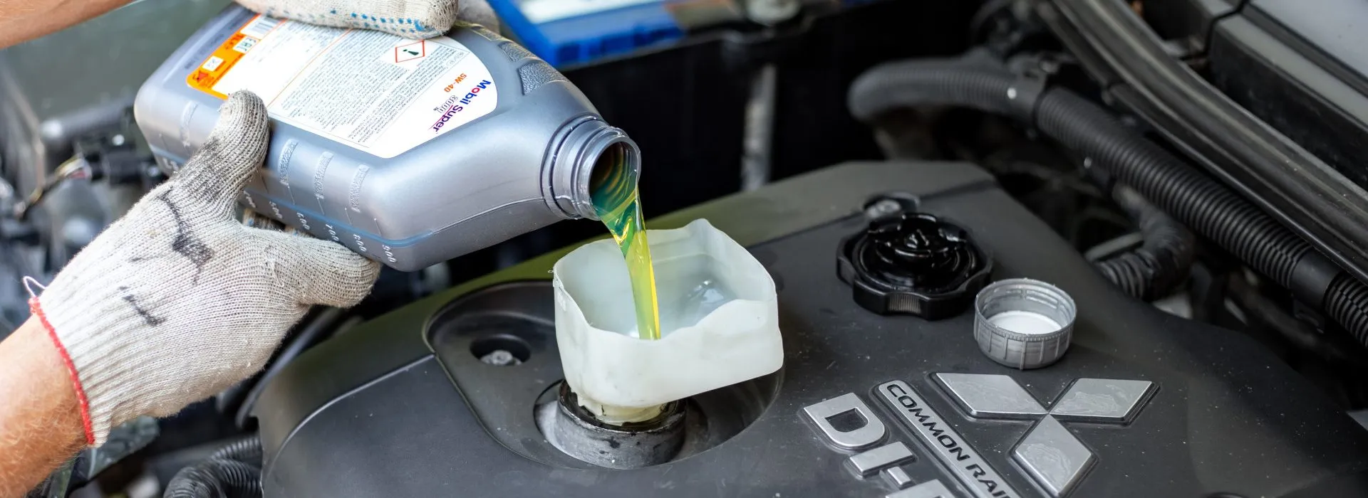 Mitsubishi Oil Change