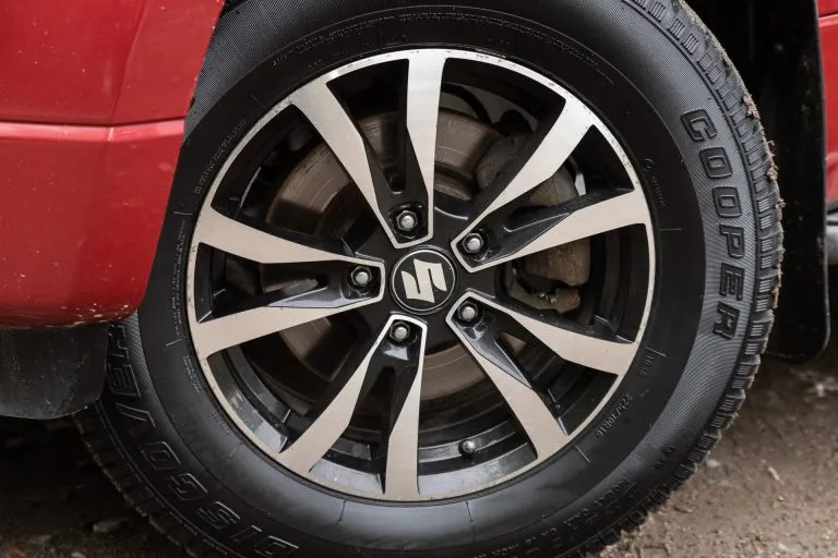 suzuki spark plug replacement 7