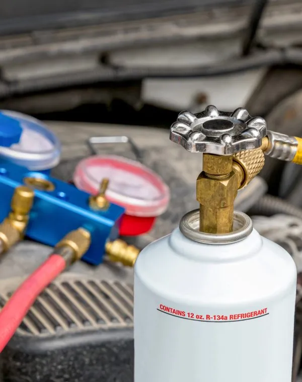 Gas Filling In Car AC 5