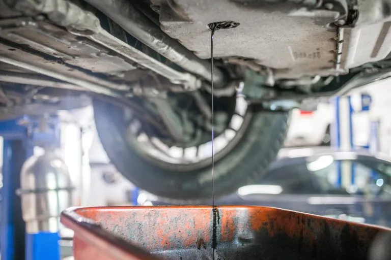 engine oil leak repair in dubai