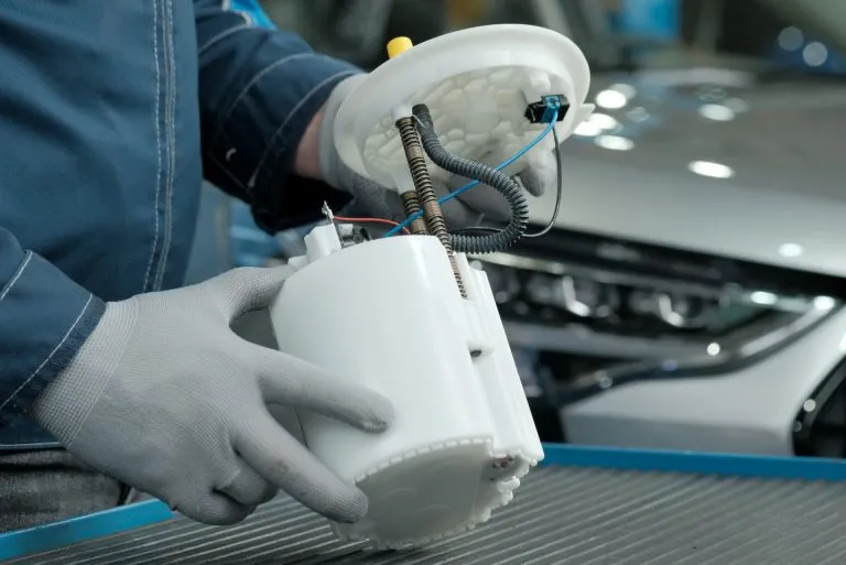 замена топливного насоса