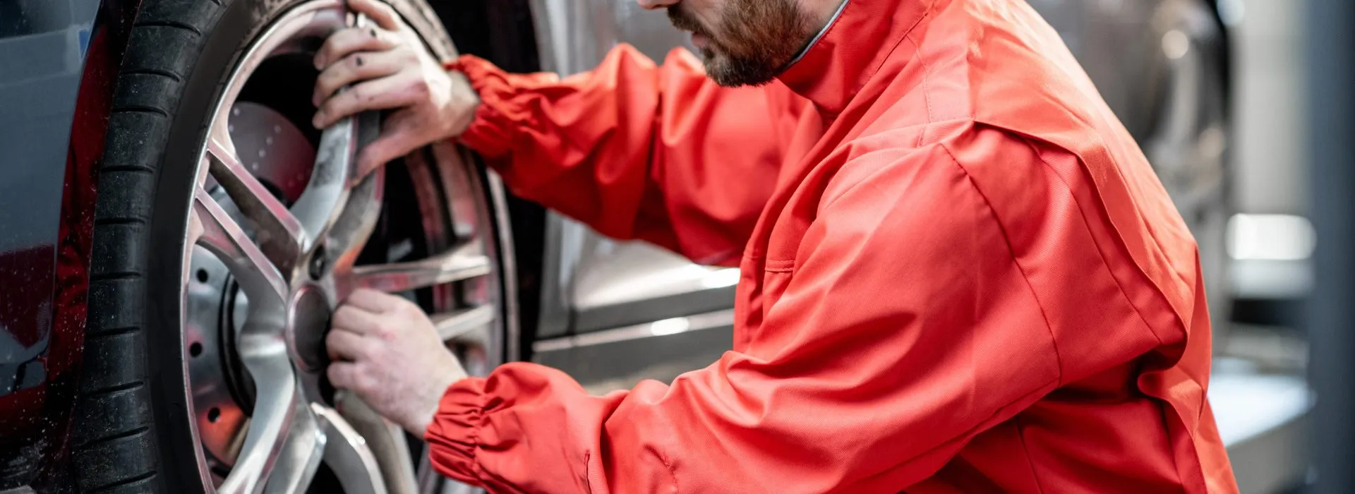 تصليح إطارات Volvo