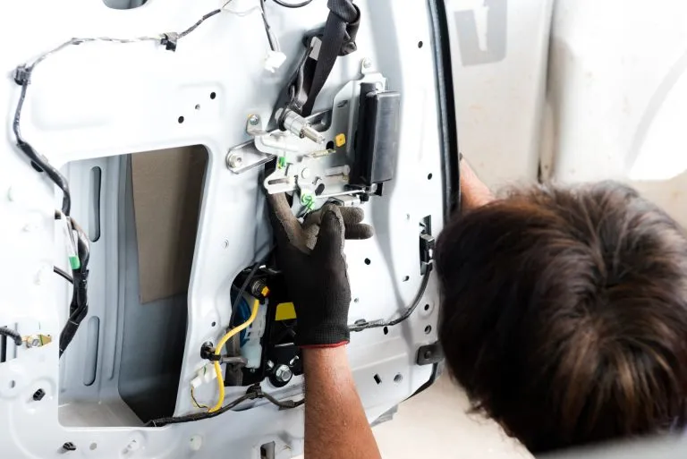 إصلاح نظام القفل المركزي