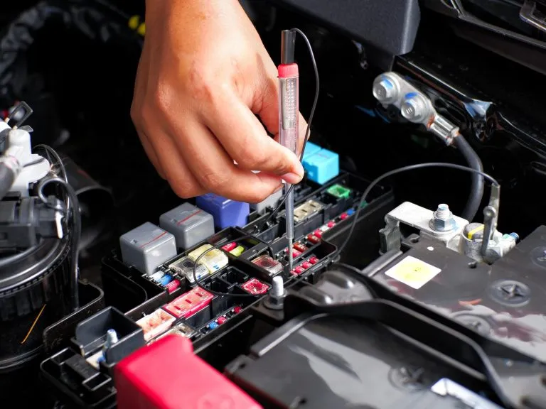 Car Fuse Repair 6