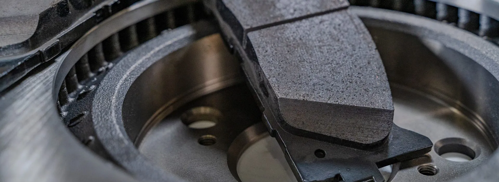 استبدال وسادة فرامل Lexus
