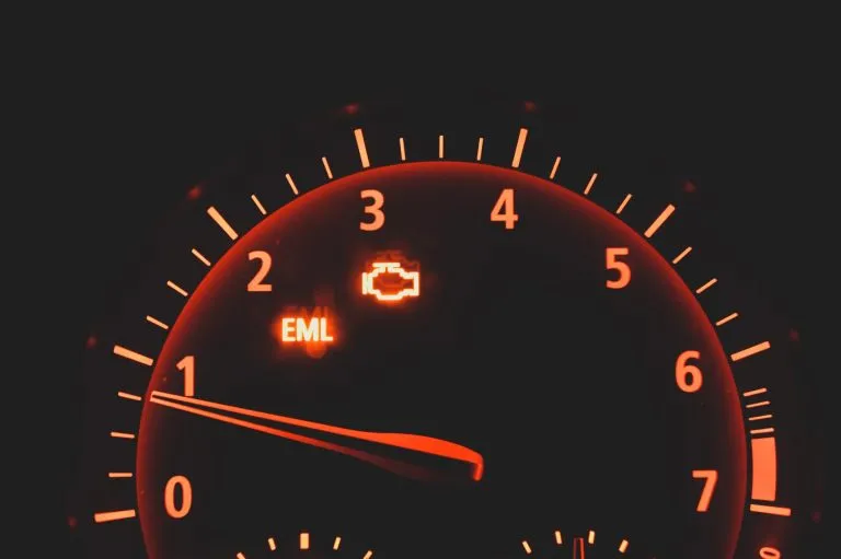 Car Heck Engine Light 3